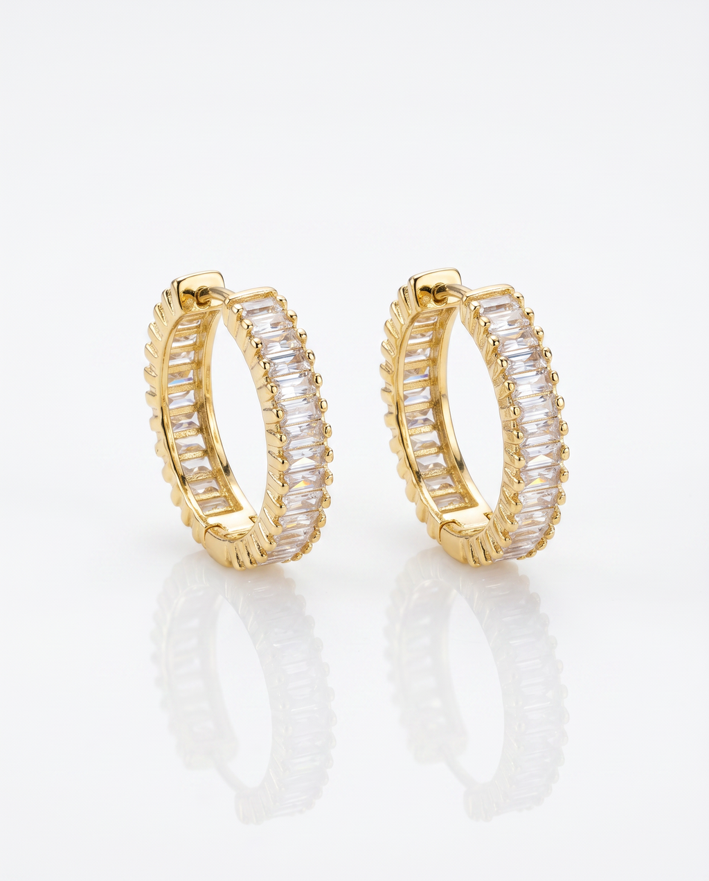 FYER1039 - Gold Minimalist Geometric Linear Crystal Drop Earrings | Alohi